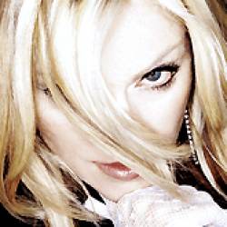 Мадонна презентует свой новый фильм в Венеции
