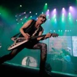 Scorpions вчера дали последний концерт в Москве