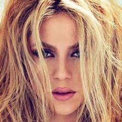 Shakira займется строительством школы на Гаити