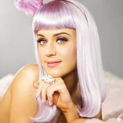 Кэти Перри (Katy Perry) представила новый клип на композицию California Gurls