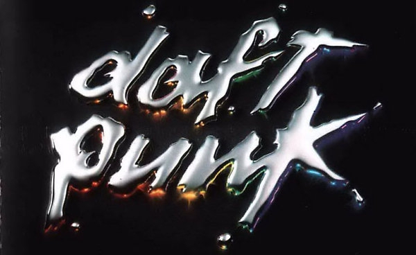 Лучшие логотипы музыкальных групп | Daft Punk
Логотип французского электронного дуэта является прямым воплощением их сценического образа - столь же загадочный и нонкомформистский.