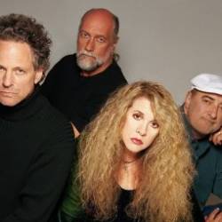 Fleetwood Mac вернутся к творческой деятельности в 2012 году