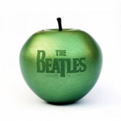 The Beatles приторговывают USB-яблочками