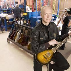 Производитель культовых гитар жалуется на преследования правительства