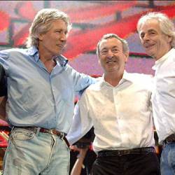 Foo Fighters, Pearl Jam и MGMT переиграют Pink Floyd