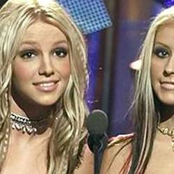 Кристина Агиллера и Бритни Спирс выступят на Teen Choice Awards