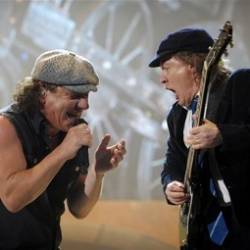 Classic Rock признал AC/DC группой года