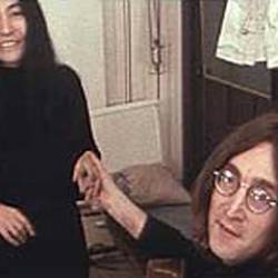 Сборник писем Леннона "Искренне Ваш, Джон" выйдет в октябре 2012 года